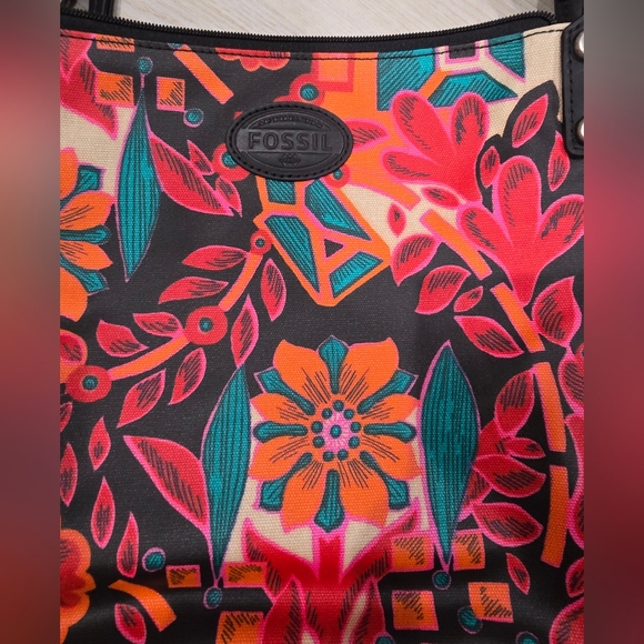 Fossil Key-Per floral coated canvas crossbody bag NWOT - Picture 2 of 6